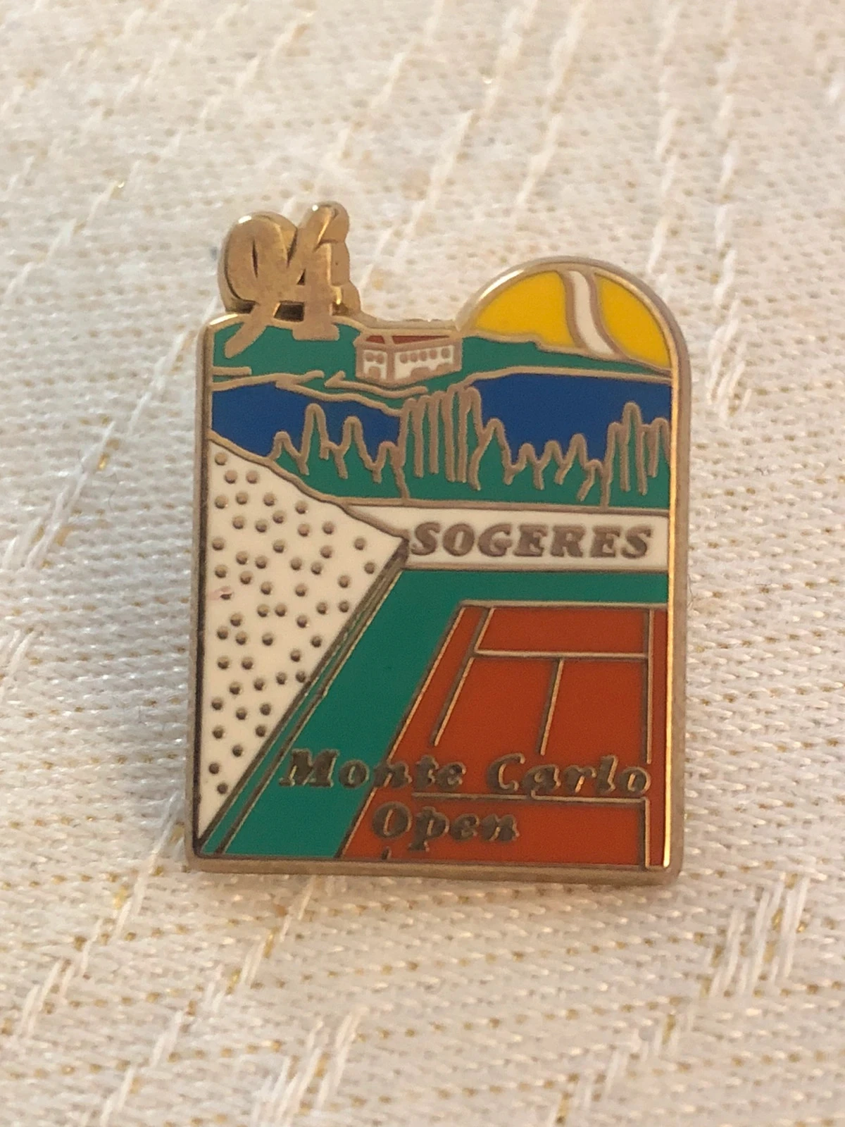 Pin's vintage Sogeres Monte Carlo Open 1994 Arthus Bertrand – photo 2